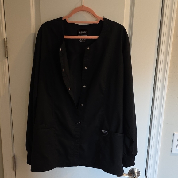 Cherokee Women's Warm Up Scrub Jacket - Picture 3 of 5